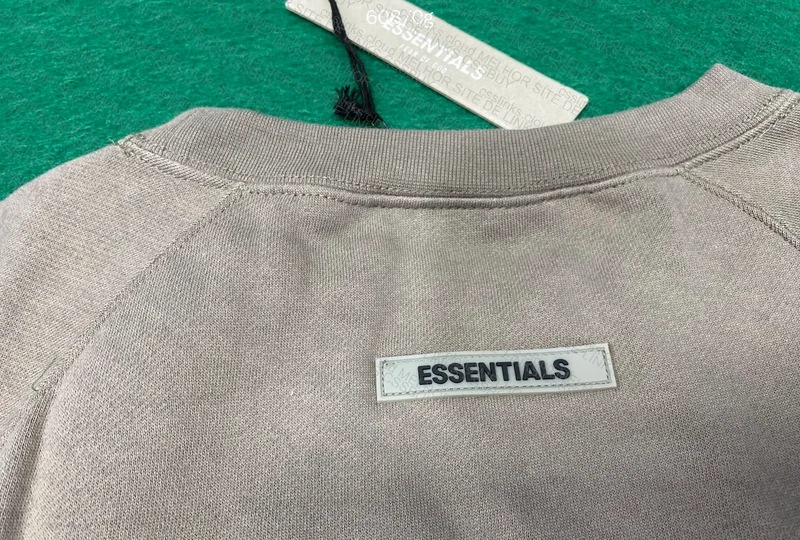 Cheap - Sale - Essentials Crewneck Sweatshirt 6