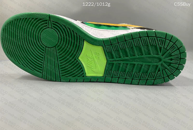 Ben & Jerry's x Nike SB Dunk Low Chunky Dunky 6