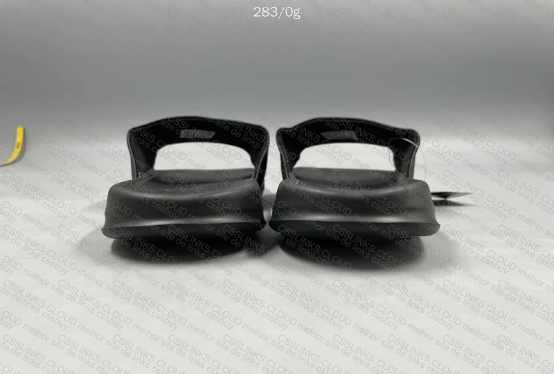 Benassi x StussyOff Noir 4