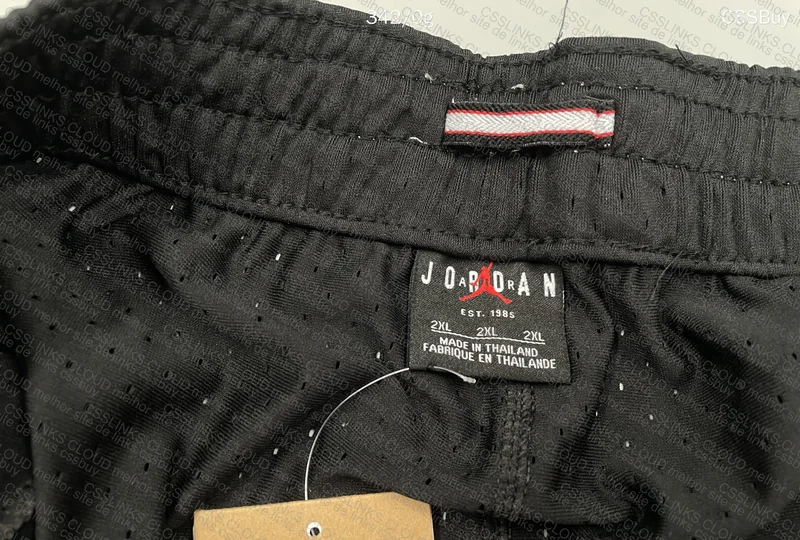 Air Jordan Bermuda 4