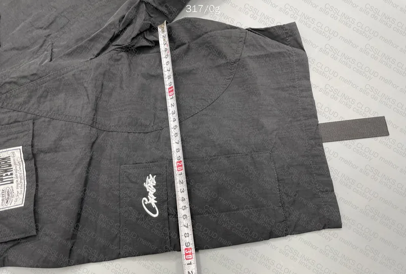 Corteiz Cargo Shorts with Measurements 8