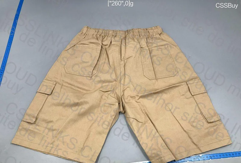 Simple Cargo Shorts