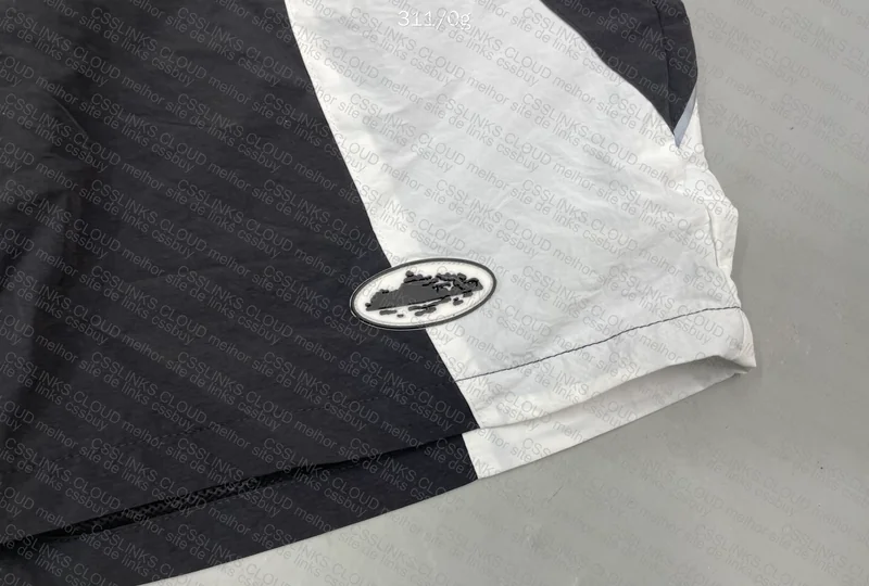 Corteiz Shorts 4