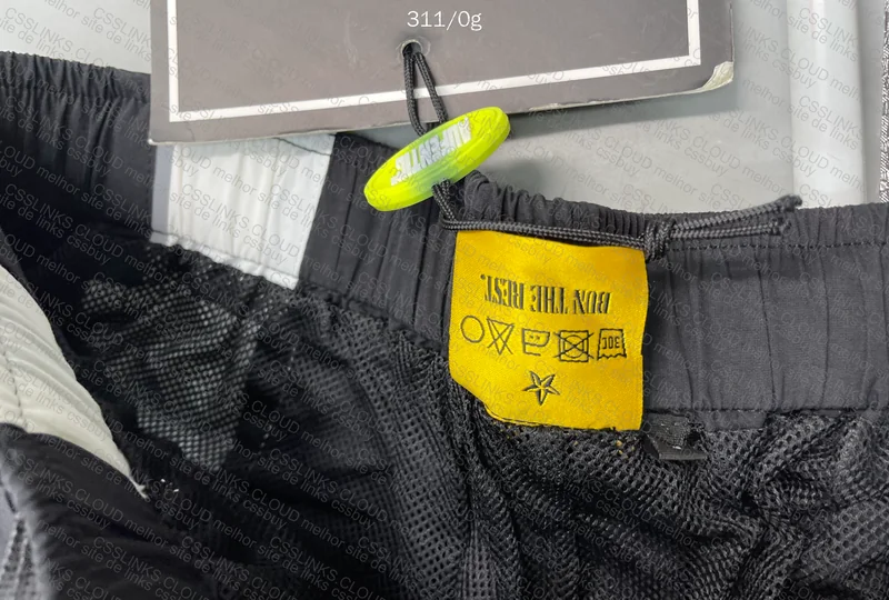 Corteiz Shorts 6