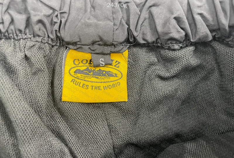 Corteiz Shorts 5