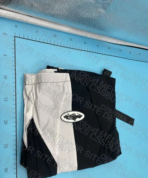 Corteiz Shorts 7