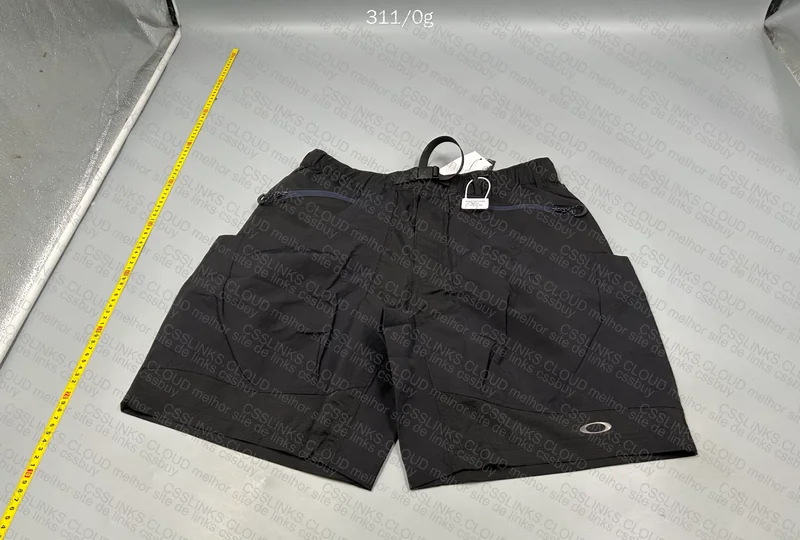 Oakley Cria Shorts 2