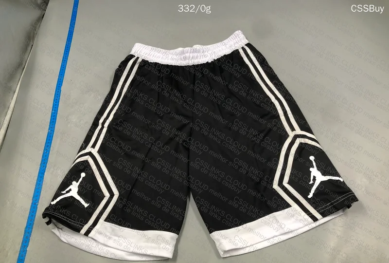 Dri-Fit Jordan Shorts 3