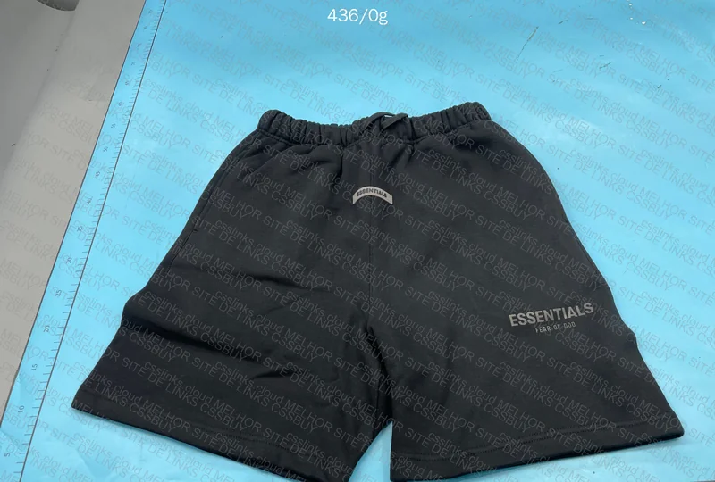 Essencials Shorts 2
