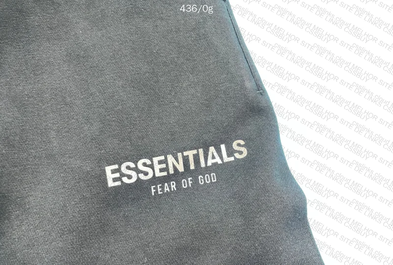 Essencials Shorts 4