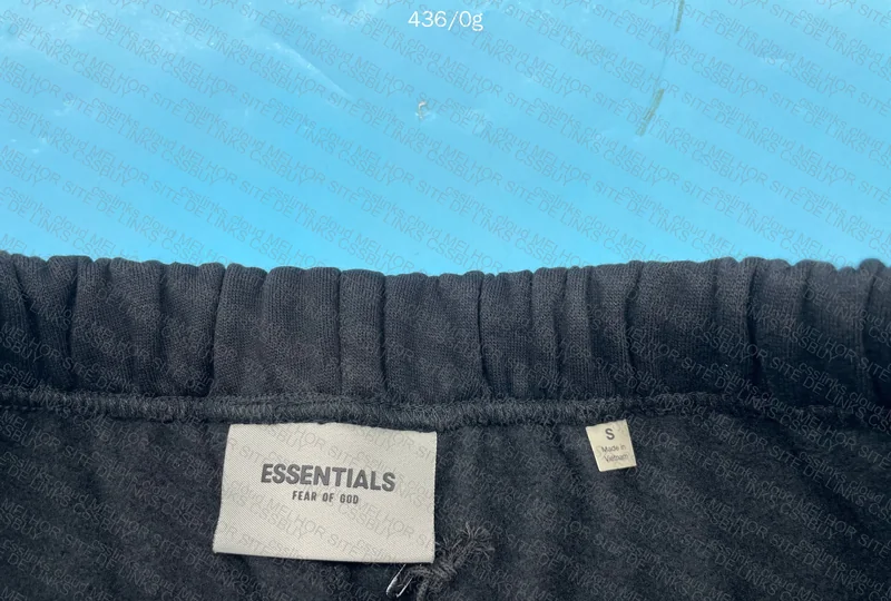 Essencials Shorts 6