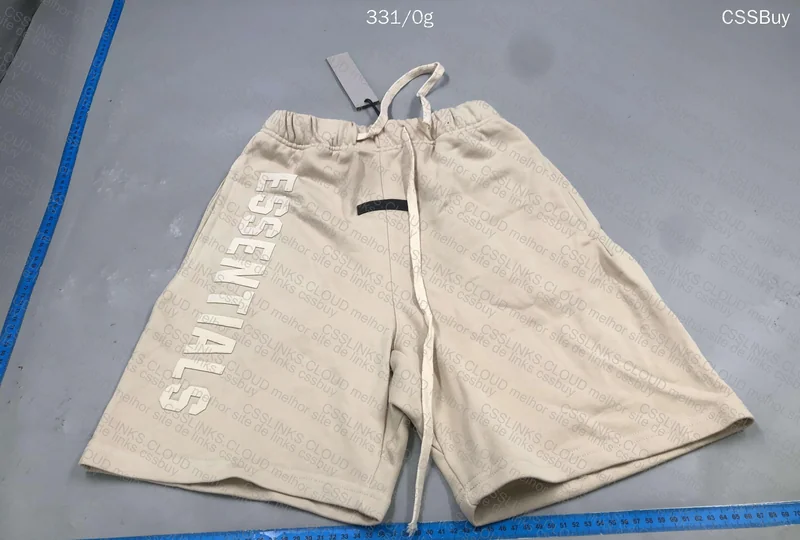 Essentials Shorts 4