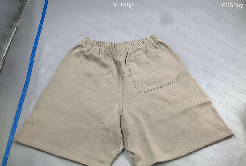 Essentials Shorts 4