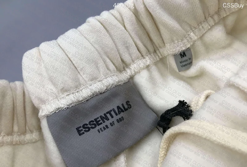 Essentials Shorts 4