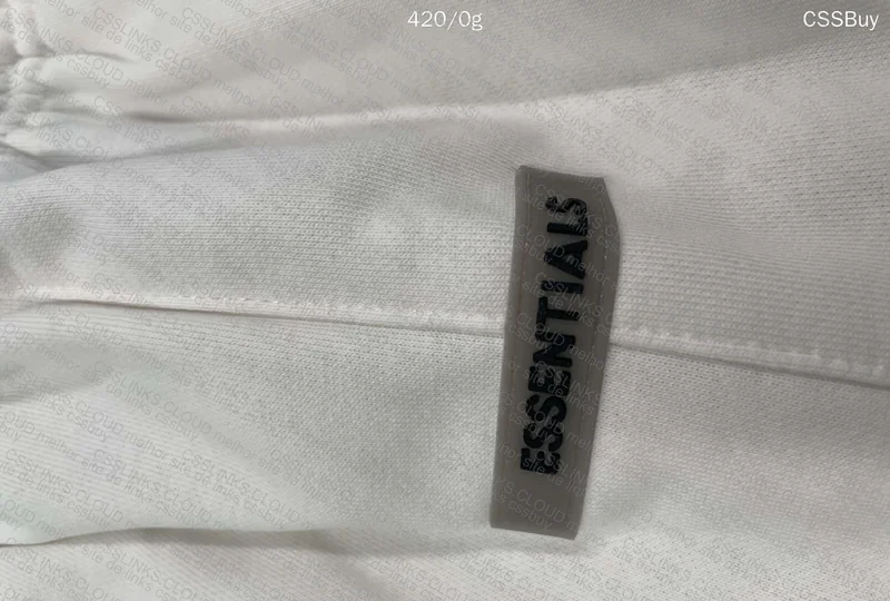 Essentials Shorts 4