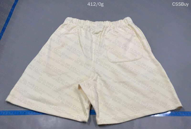 Essentials Shorts 4