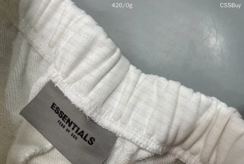 Essentials Bermuda 4