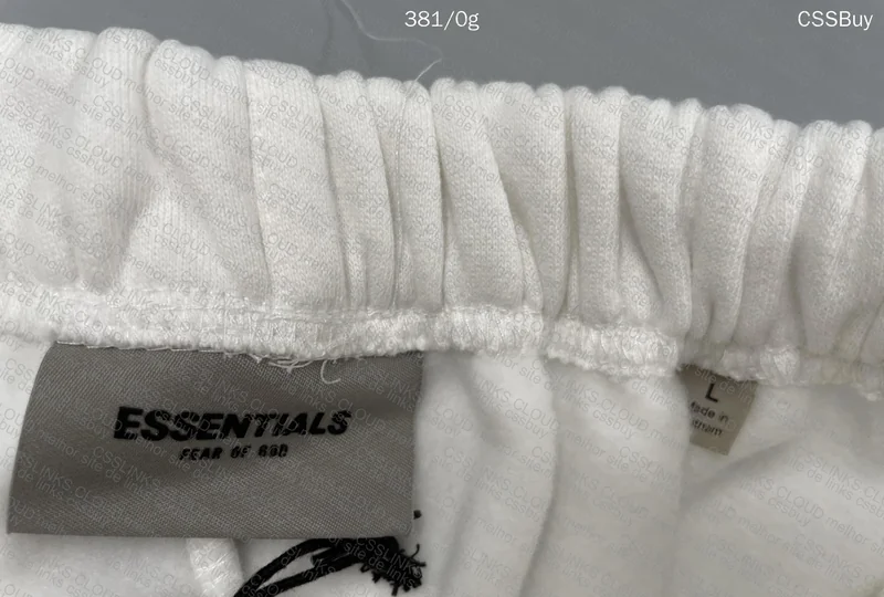 Essentials Shorts 4