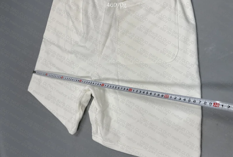 Essentials Shorts 7