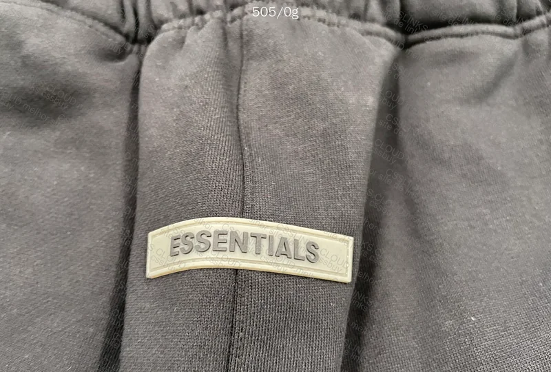 Essentials Shorts 4
