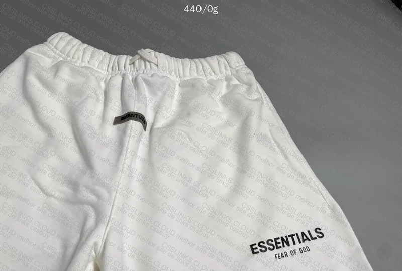 Essentials Shorts 4