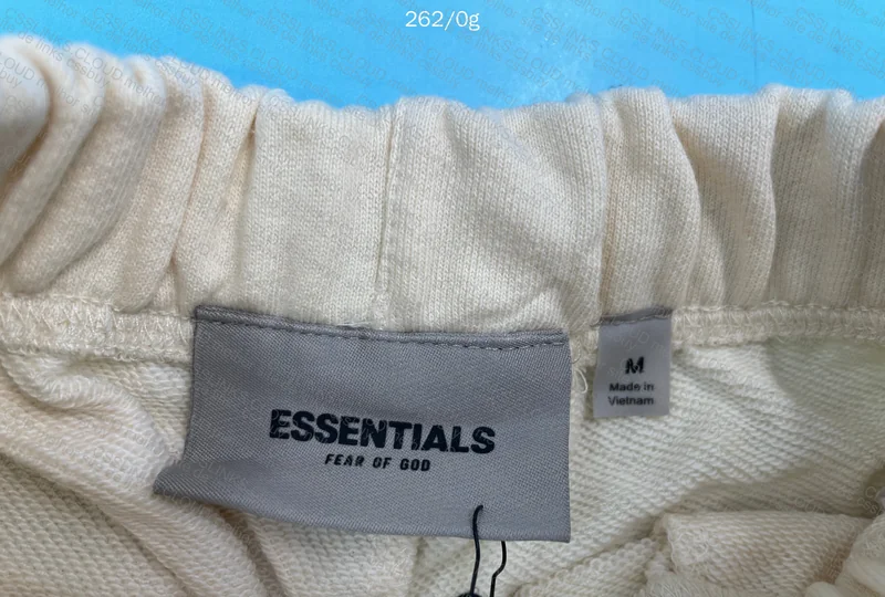 Essentials Shorts 4
