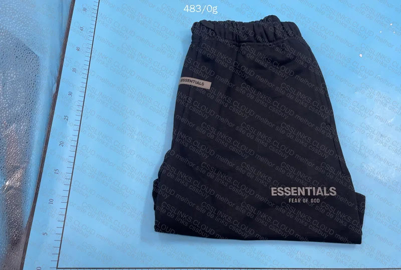 Essentials Shorts