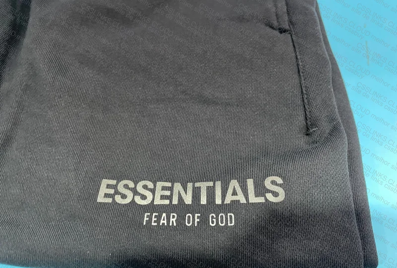 Essentials Shorts 4