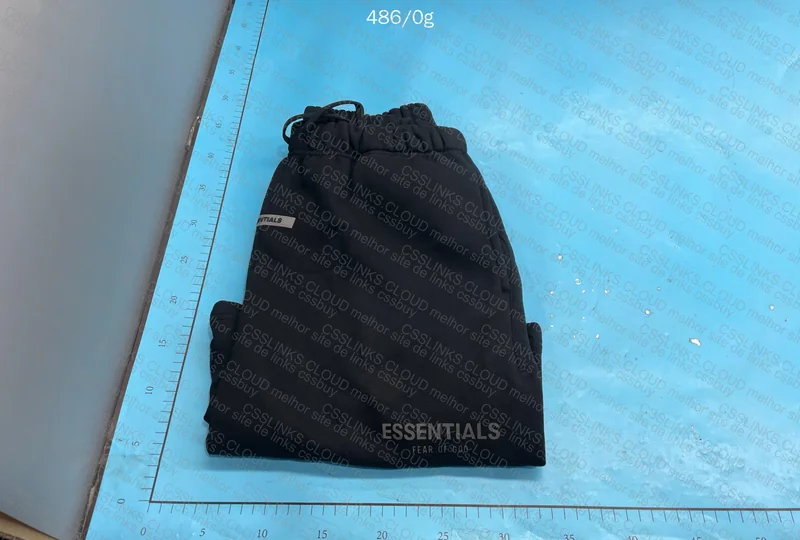 Essentials Shorts