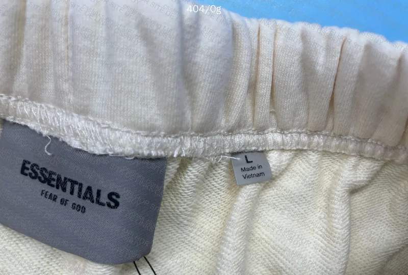Essentials Shorts 4