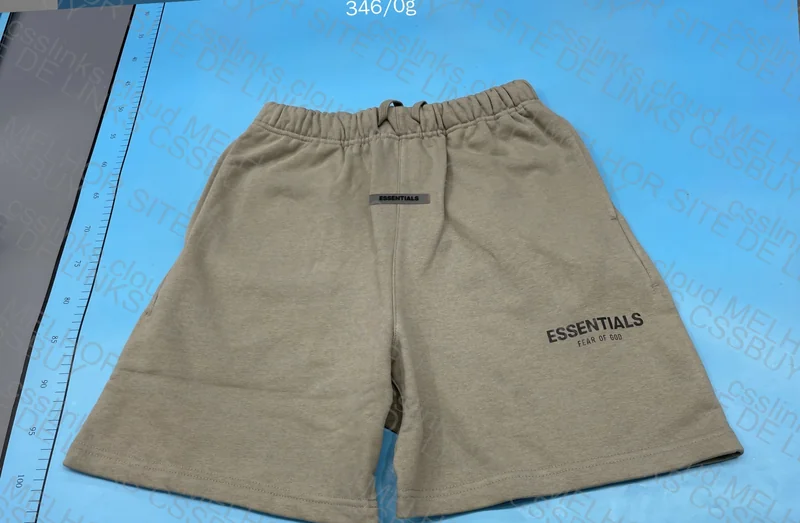 Essentials Shorts CxB