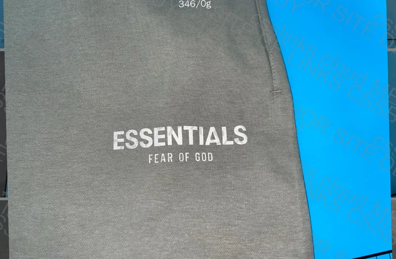 Essentials Shorts CxB 4