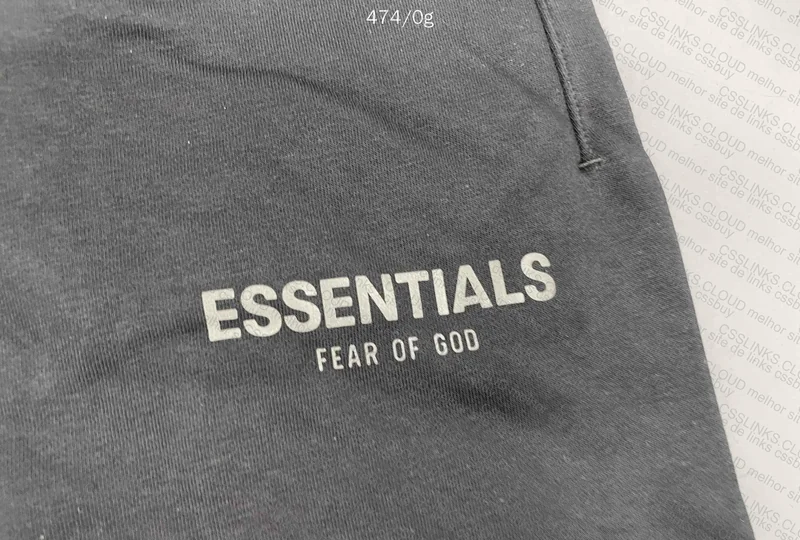 Essentials Shorts Fear of God 3