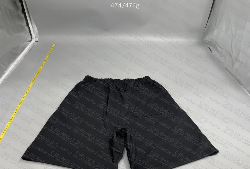 Essentials Shorts FOF 4