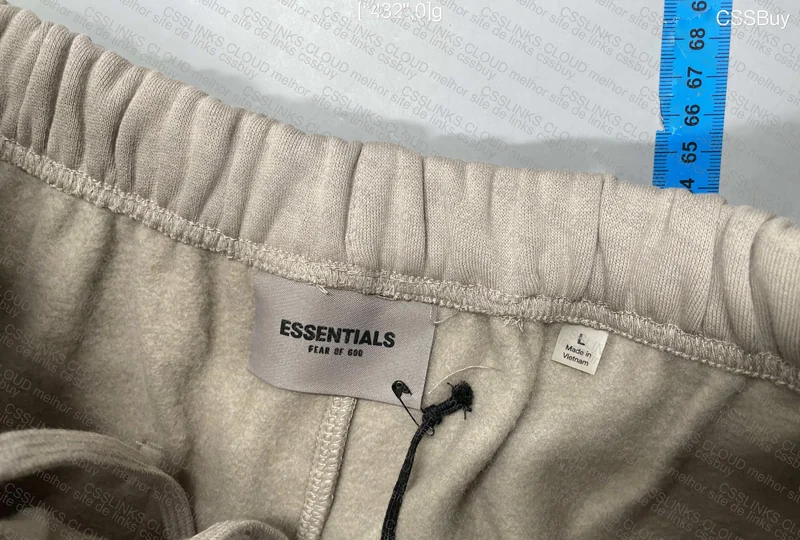 Essentials Shorts FOG