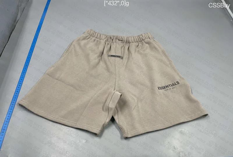 Essentials Shorts FOG 3