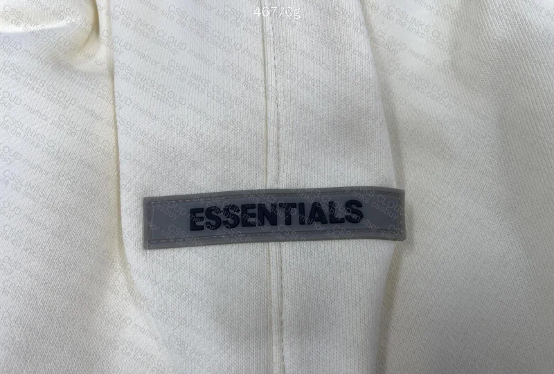 Essentials Shorts (FOG) 4