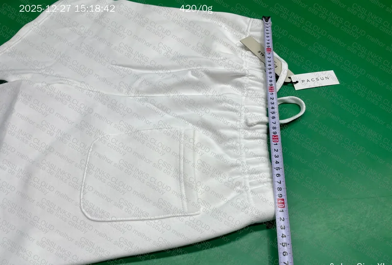 Essentials Shorts FOG 5