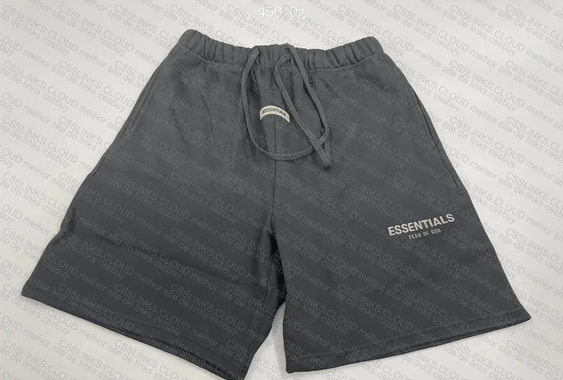 ESSENTIALS FOG Bermuda L - With Measurements