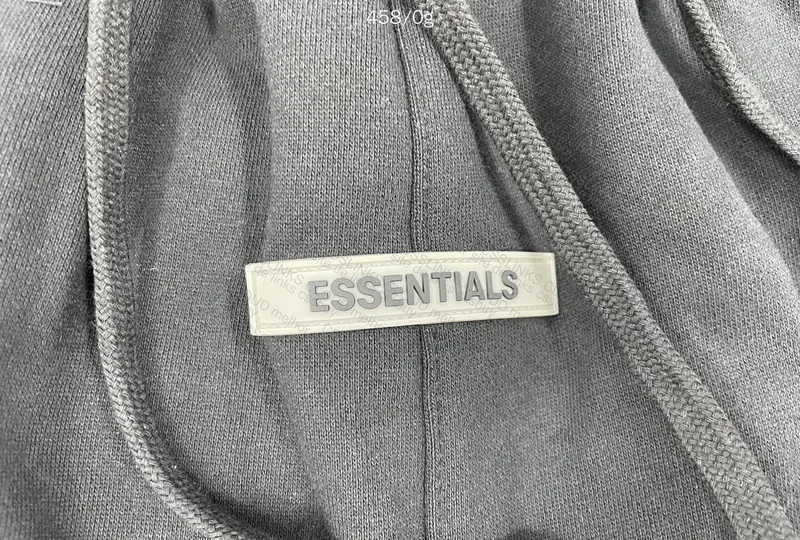 ESSENTIALS FOG Bermuda L - With Measurements 3