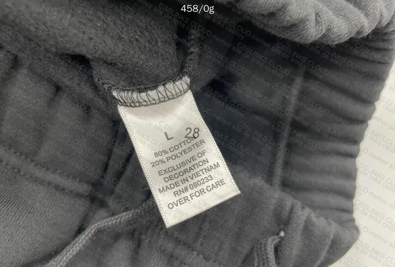 ESSENTIALS FOG Bermuda L - With Measurements 5
