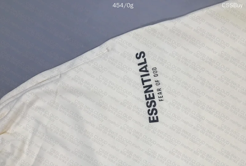 Essentials Bermuda [Off-White - With Measurements] 2