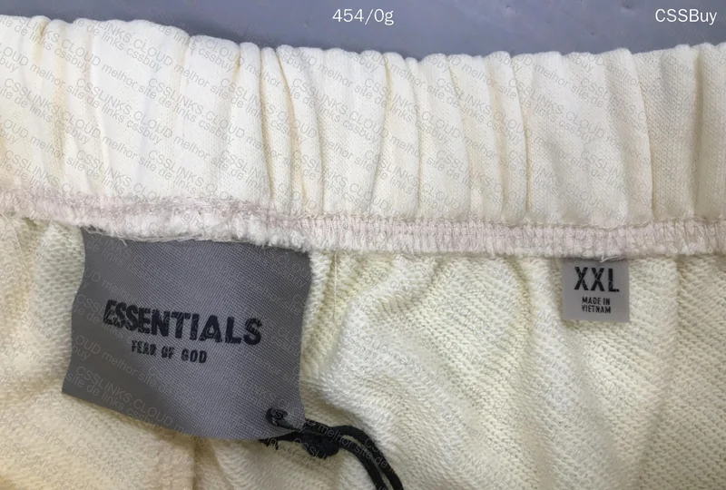 Essentials Bermuda [Off-White - With Measurements] 4