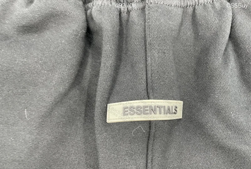 Essentials Bermuda GL or RL? 3