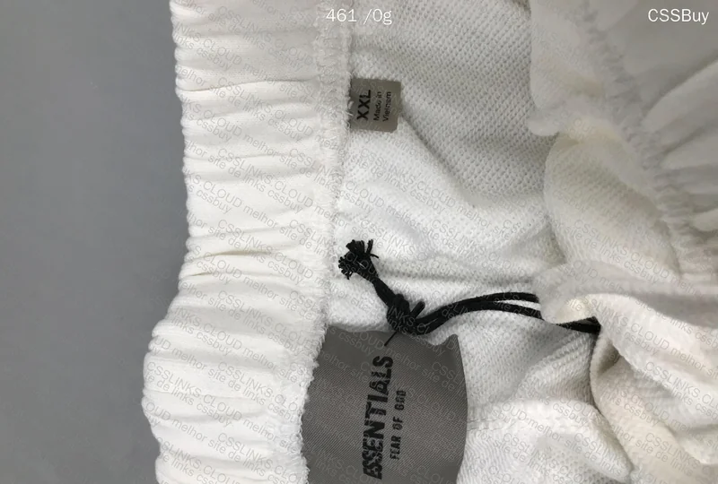 Essentials Bermuda [White - With Measurements] 4