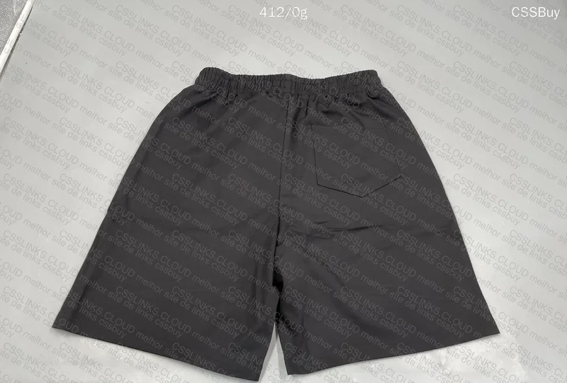 Fendi Bermuda 4