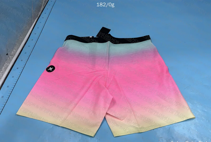 Hurley Bermuda 4