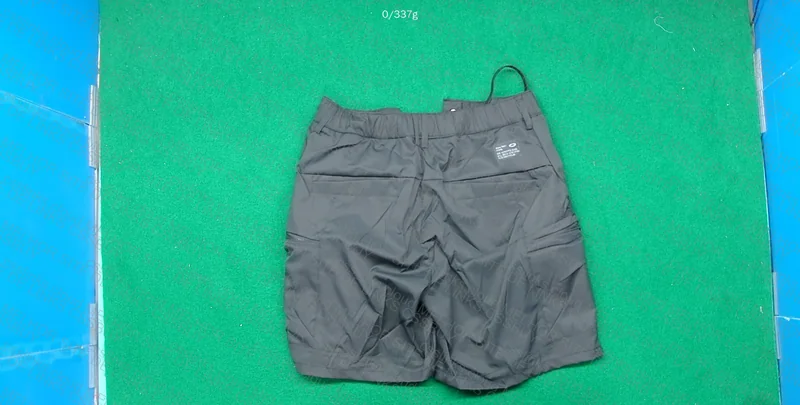 Oakley In-Stock Shorts 3