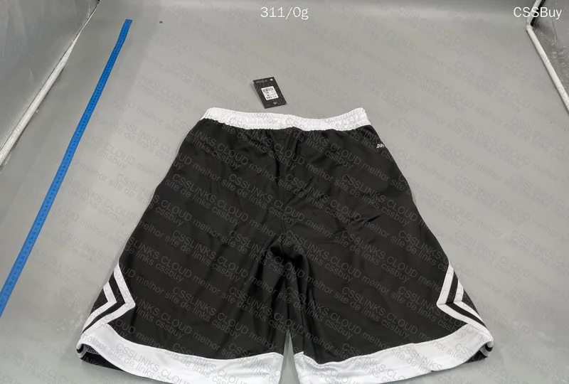 Jordan Shorts 4