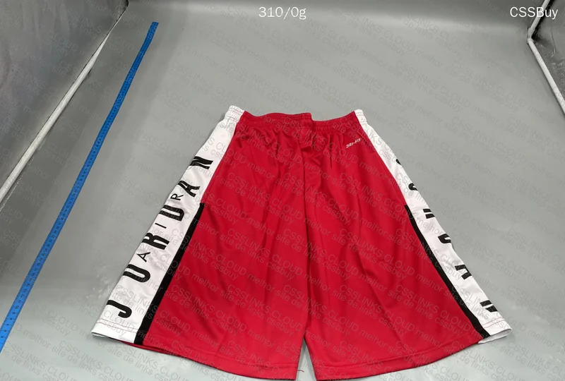 Jordan GL? Shorts 4